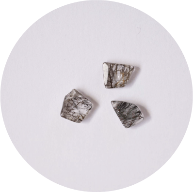 27 Tourmalinated Quartz -トルマリンクォーツ-