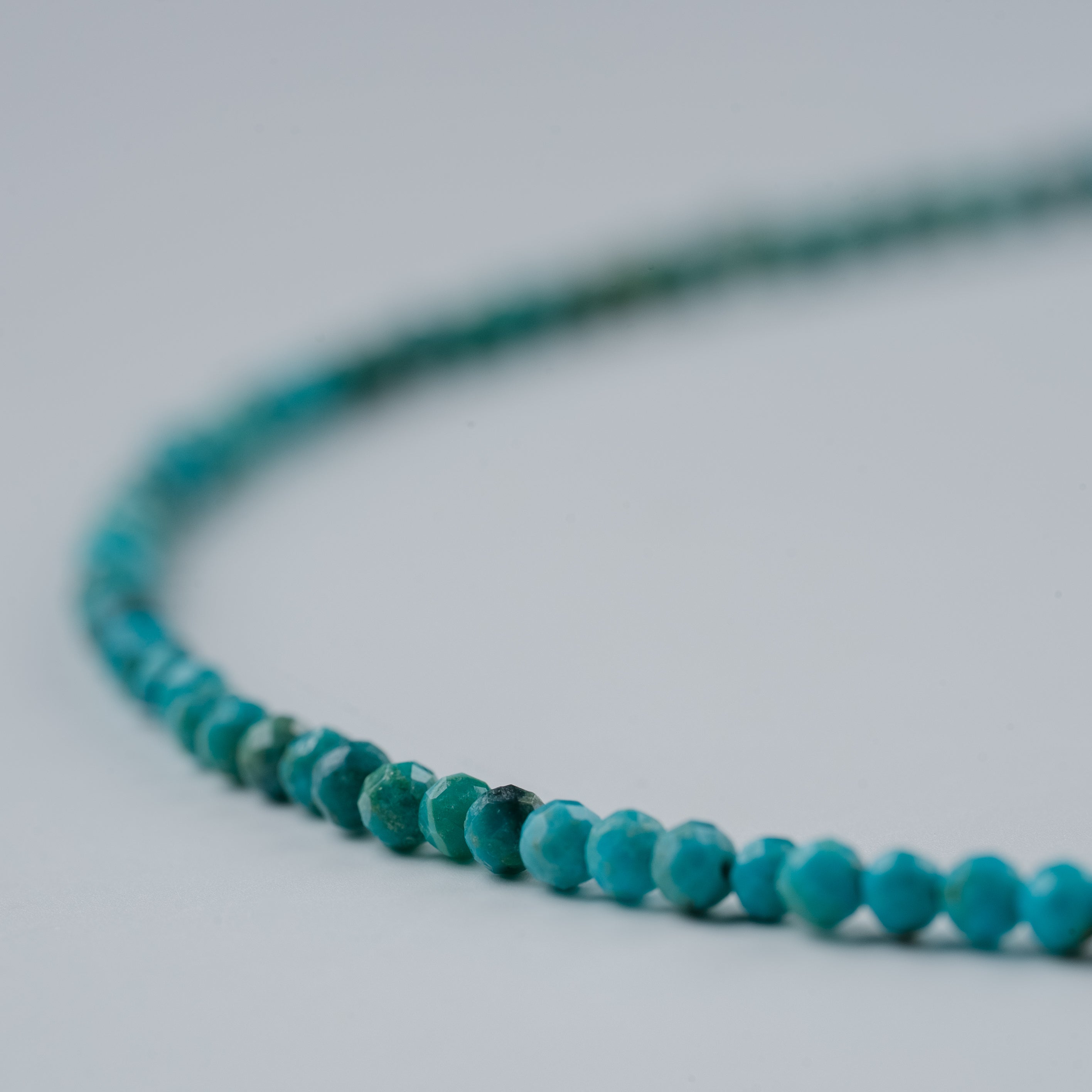 Calm Turquoise Beads Necklace