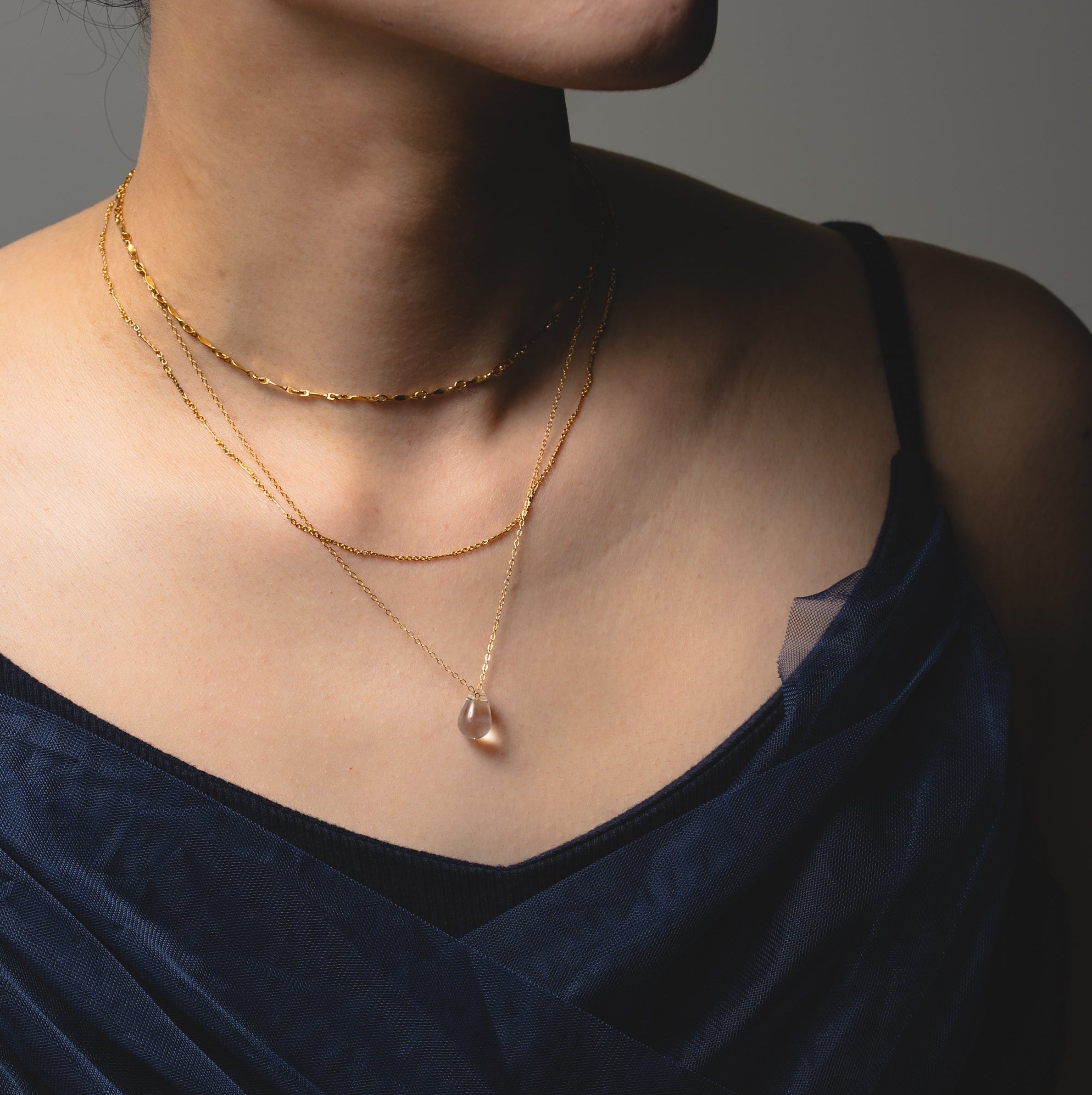Contour Fine Chain Choker