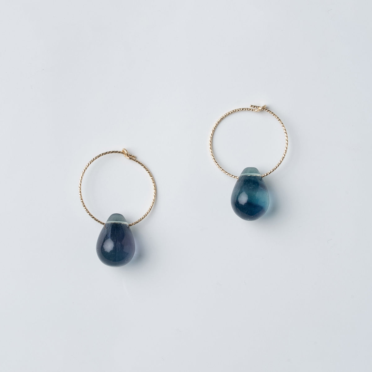 フローライトフープピアス|DAWN BLUE