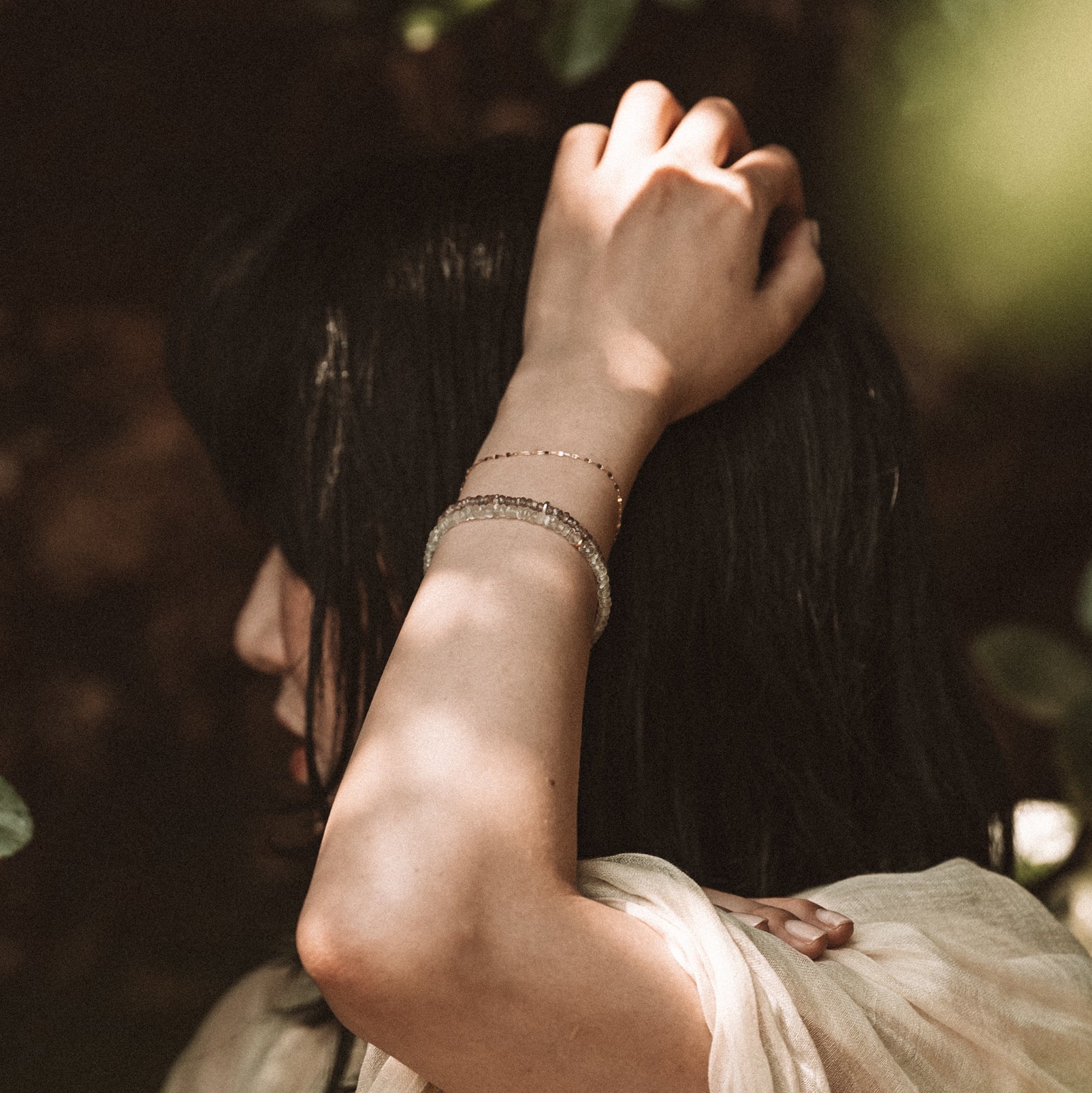 BRACELET