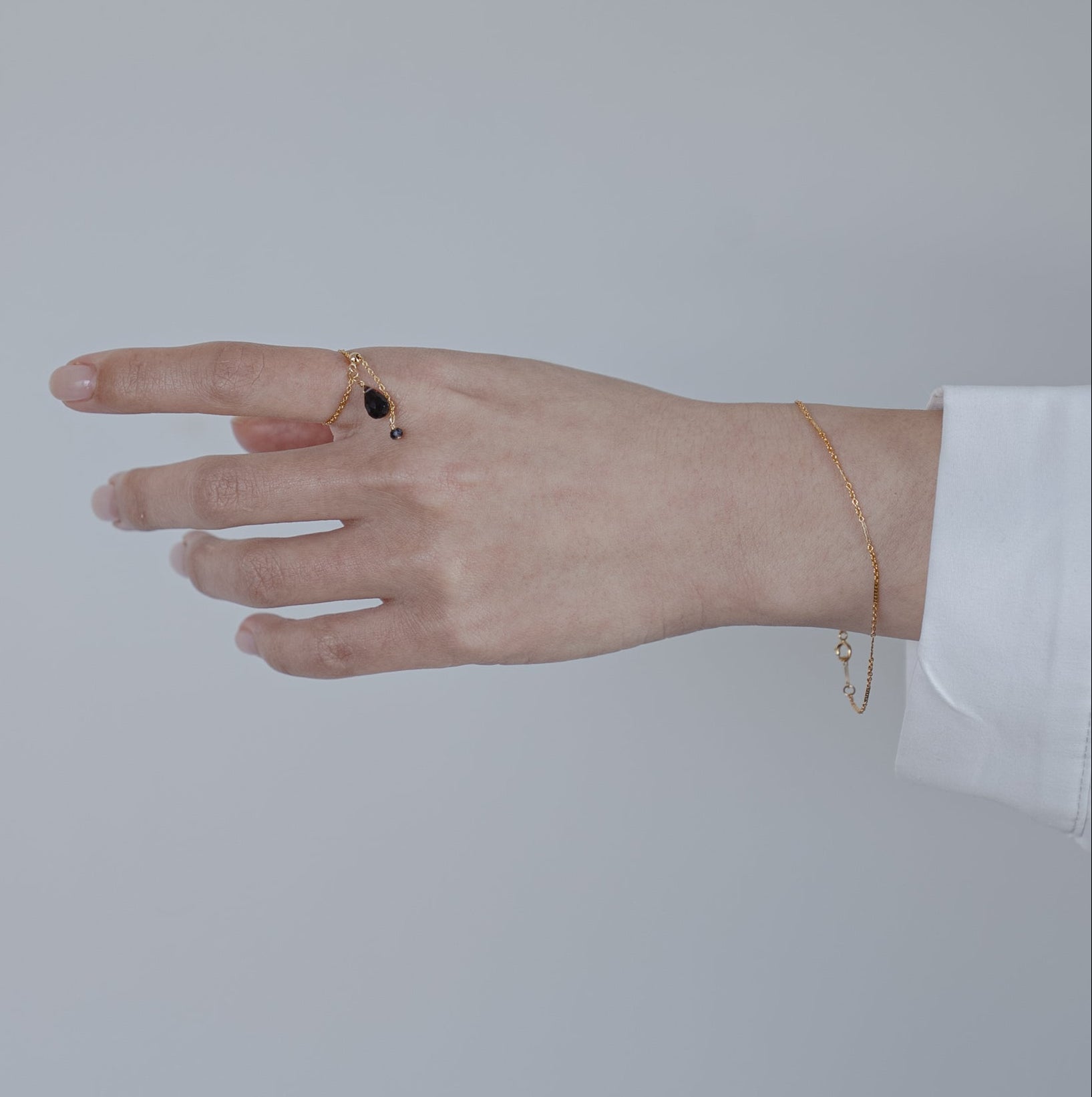 Garnet Ring-01