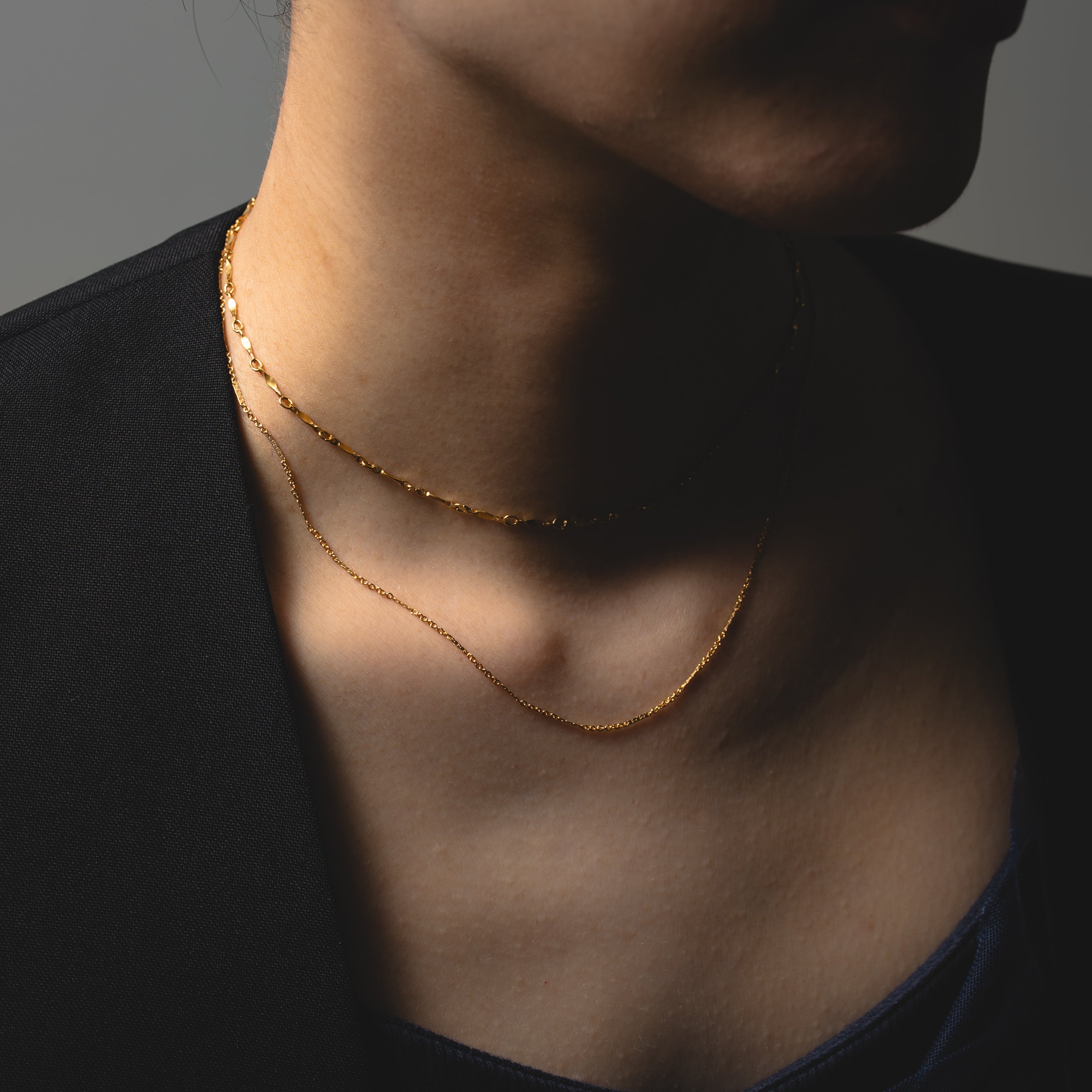 Contour Fine Chain Choker