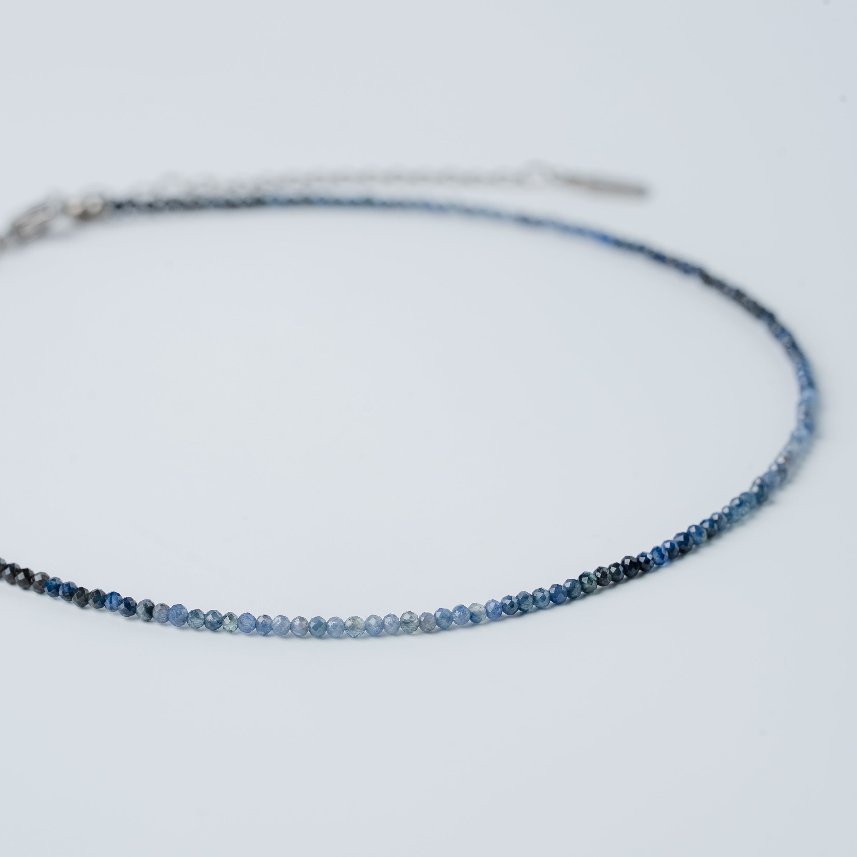 Quiet Sapphire Beads Necklace
