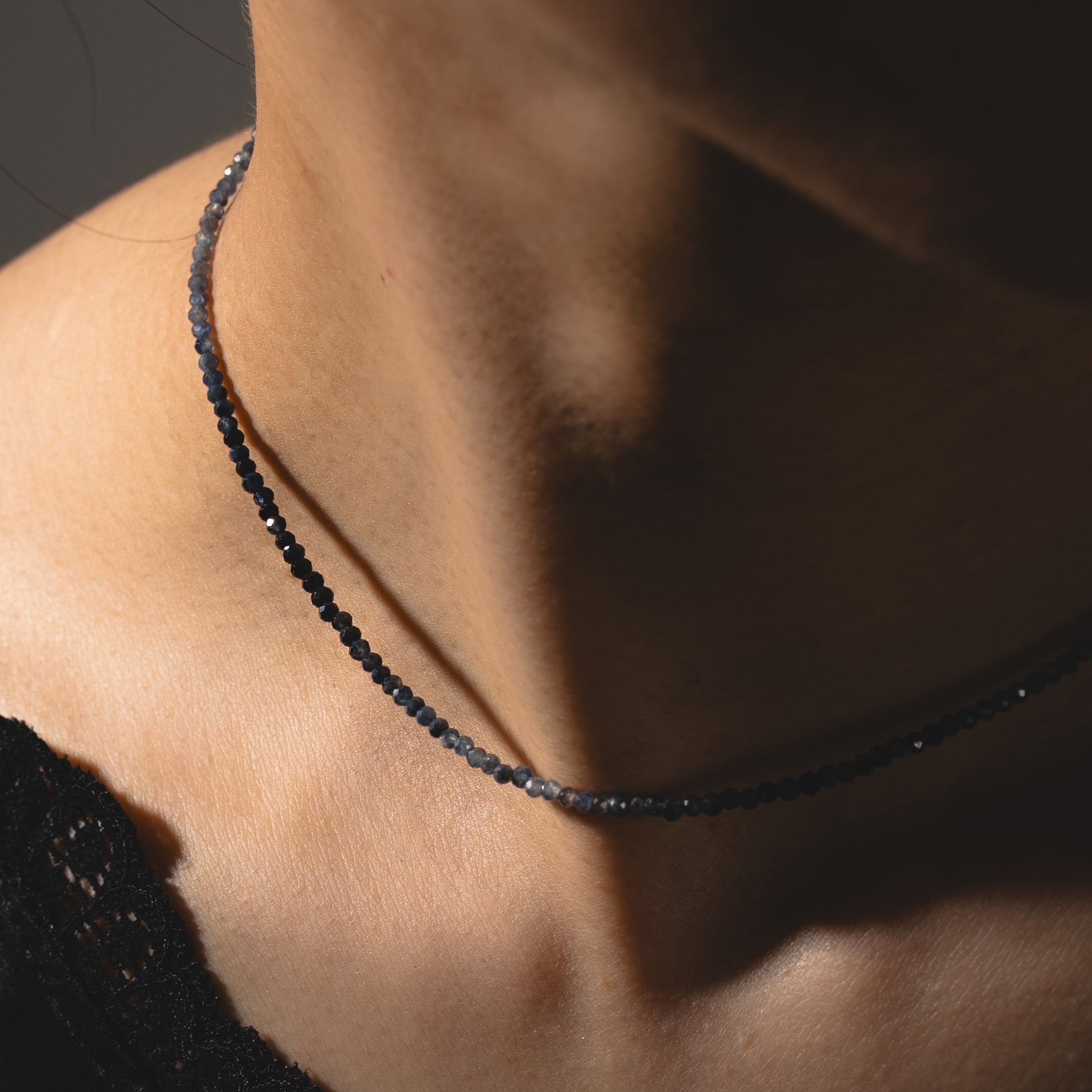 Quiet Sapphire Beads Necklace