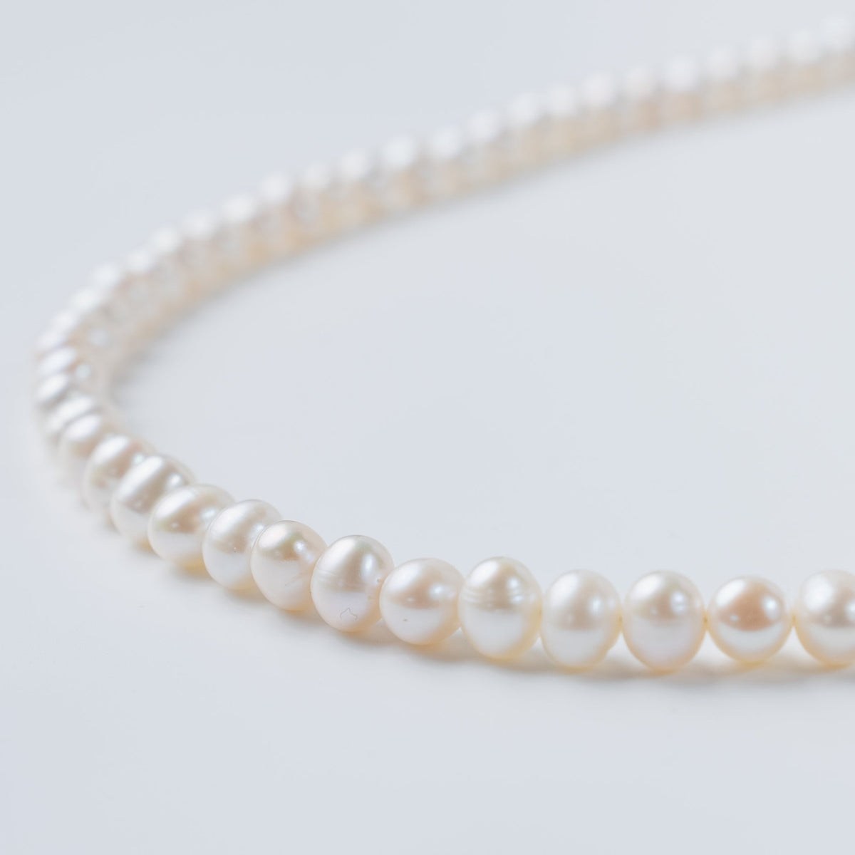 AdjustMe® Pearl Necklace 6mm  / 60cm